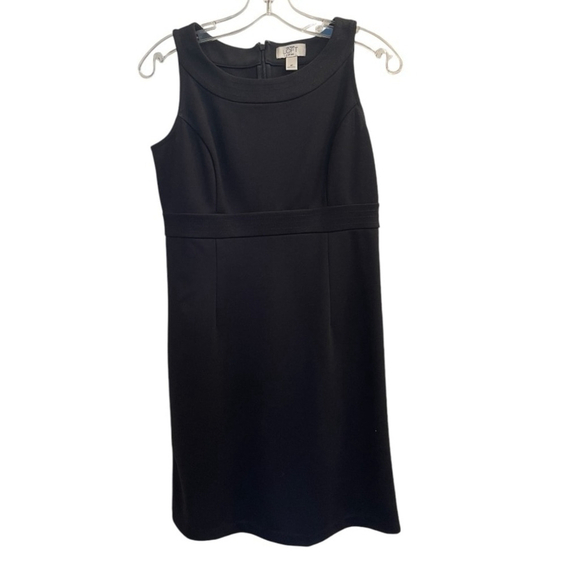 LOFT Dresses & Skirts - Petite Loft classic black dress sz 4P excellent used condition